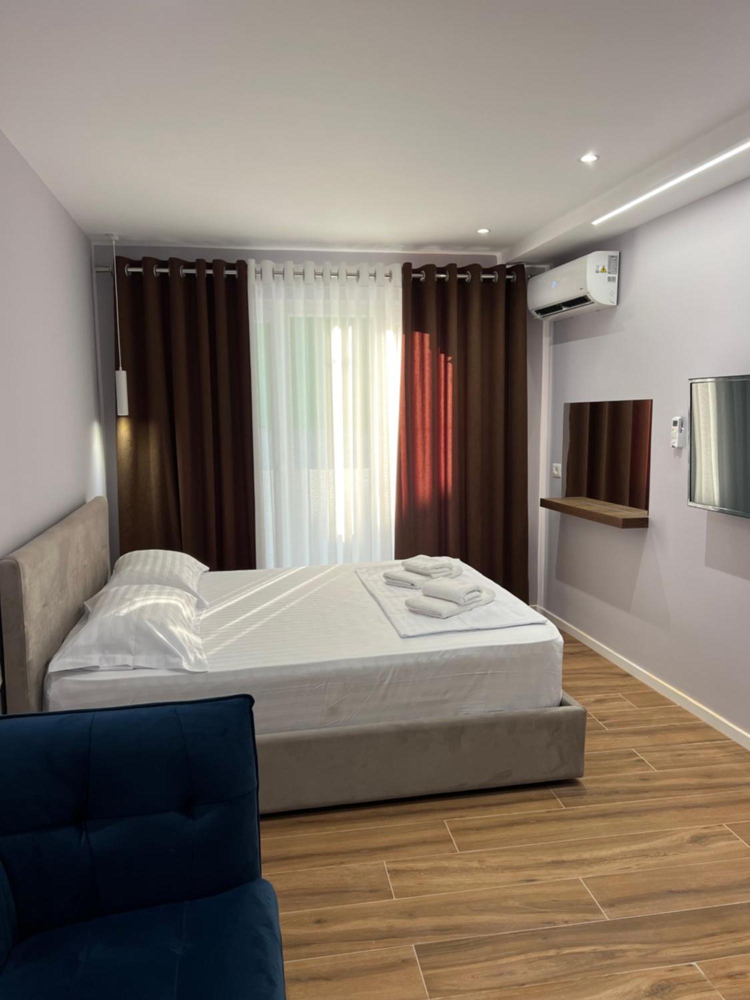 Apartament Tirana Central Stay